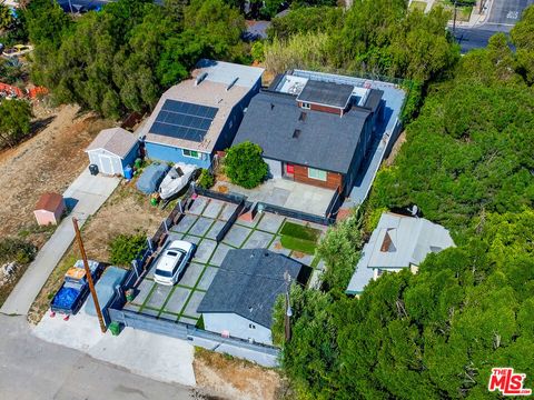 Photo of 2617 Sierra Street, Los Angeles, CA 90031 (MLS # 25555113)