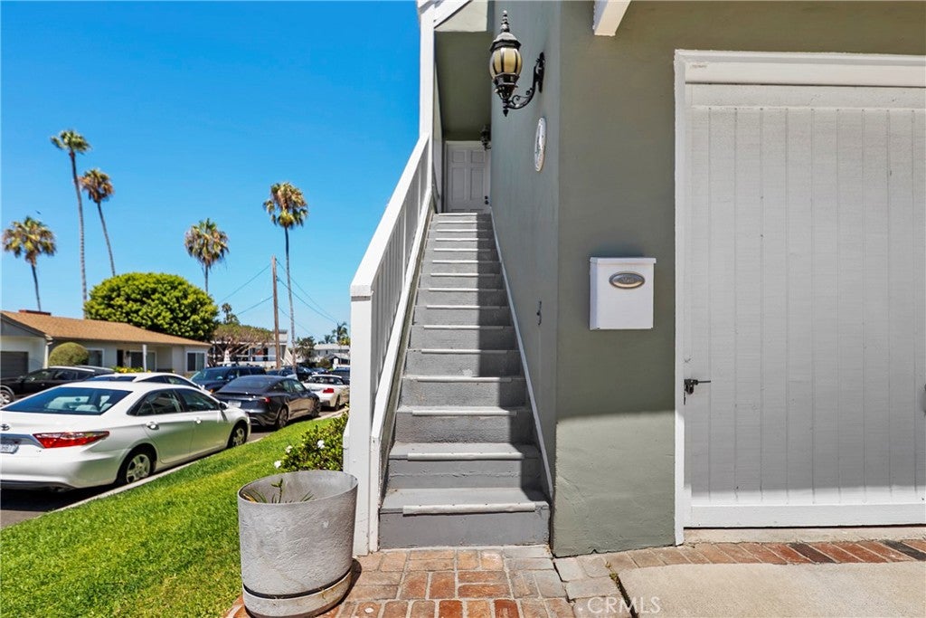 700 Goldenrod, Corona Del Mar CA 92625 - Photo 32
