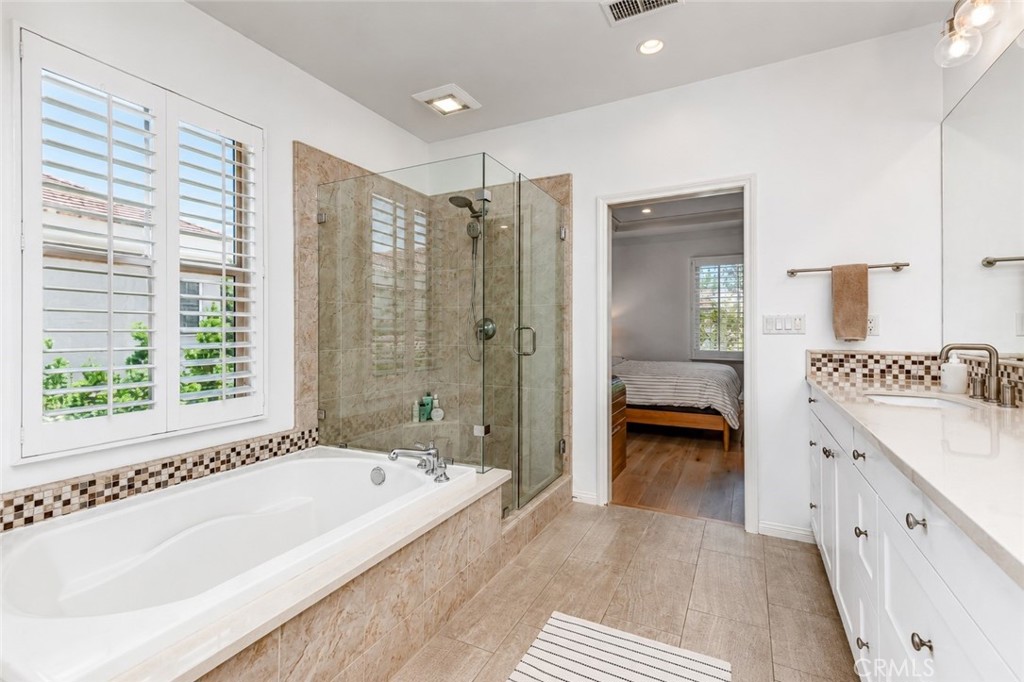 104 Doverwood, Irvine CA 92620 - Photo 13