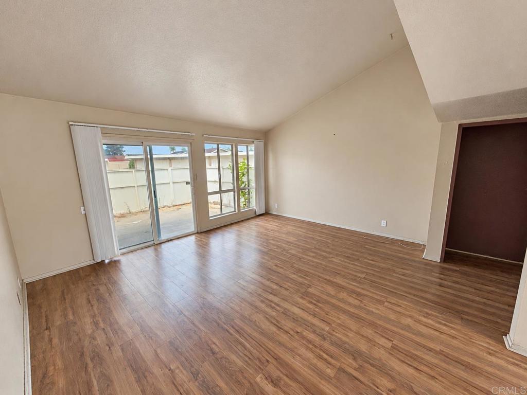 3615 Vista Bella 24