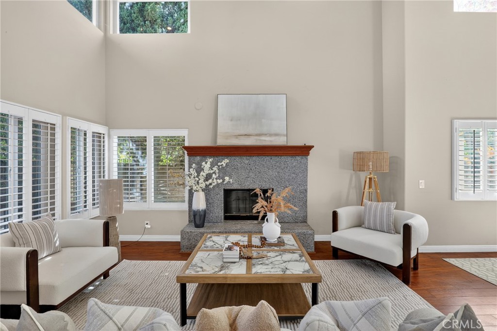 2301 S Baldwin Avenue