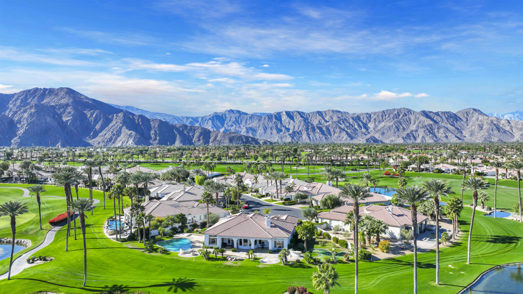 Mountain View CC - Residential Lease