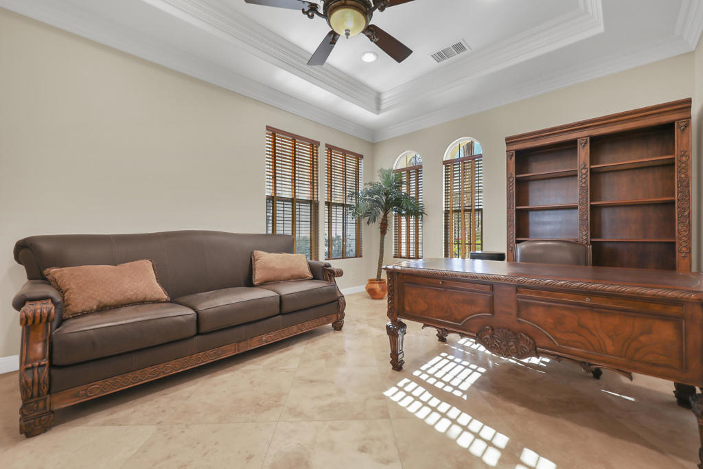 Mountain View CC - Residential Lease