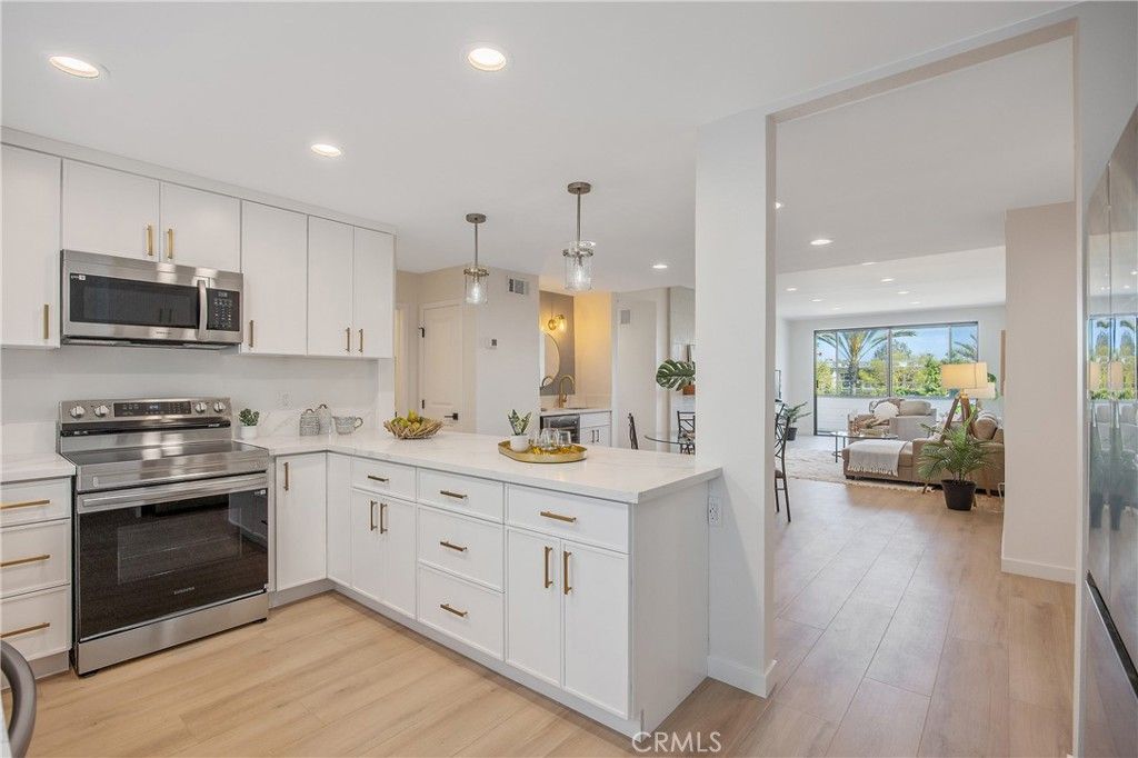 Photo of 4600 Via Dolce #206, Marina Del Rey, CA 90292 (MLS # SR26047898)