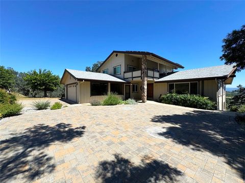 Photo of 3774 Leal Drive, Lakeport, CA 95453 (MLS # LC26025050)