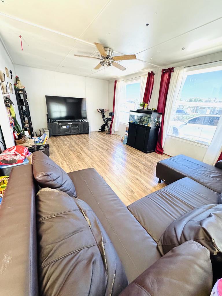 15225 Palm St Drive 3