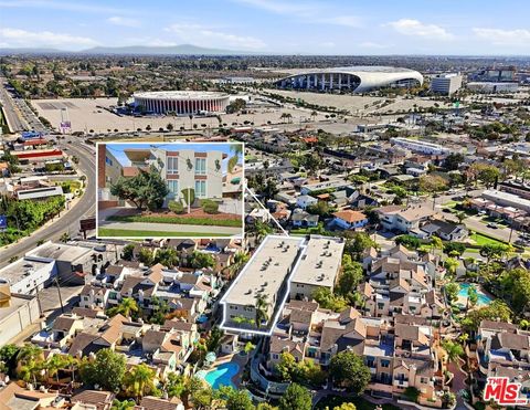 427 E Tamarack Avenue Inglewood CA 90301