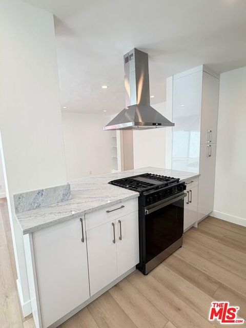 Photo of 3744 Westwood Boulevard #6, Los Angeles, CA 90034 (MLS # 26666793)