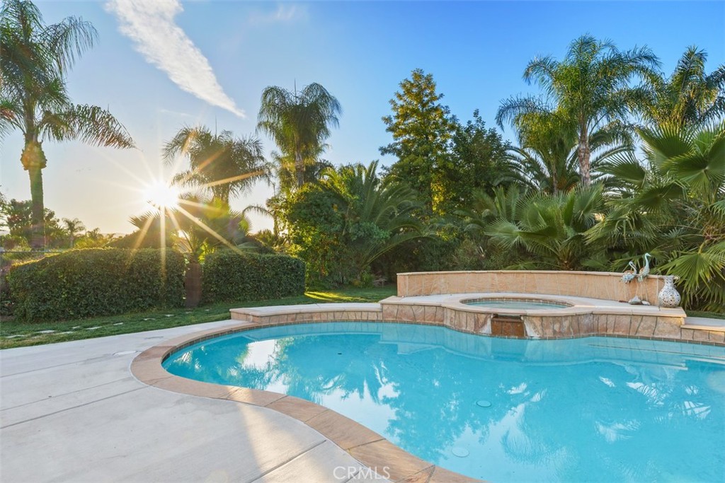 30005 Swan Point Dr.