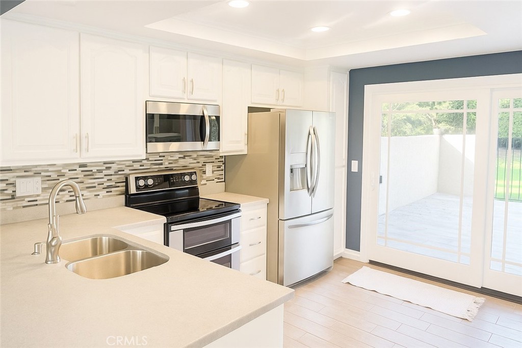 Springhurst (SHUR) - Residential Lease