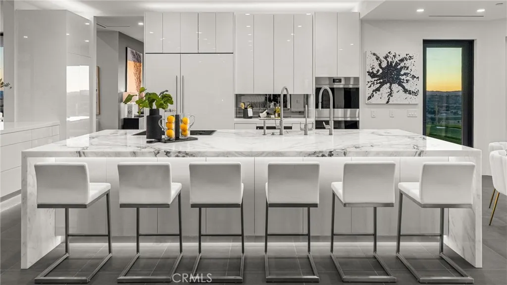 Paso Robles, California 93446, United States, 4 Bedrooms Bedrooms, ,5 BathroomsBathrooms,Residential,Active,38191