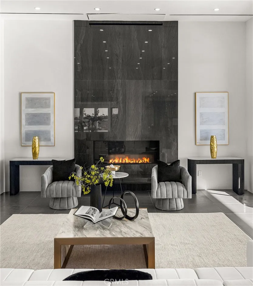 Paso Robles, California 93446, United States, 4 Bedrooms Bedrooms, ,5 BathroomsBathrooms,Residential,Active,38191