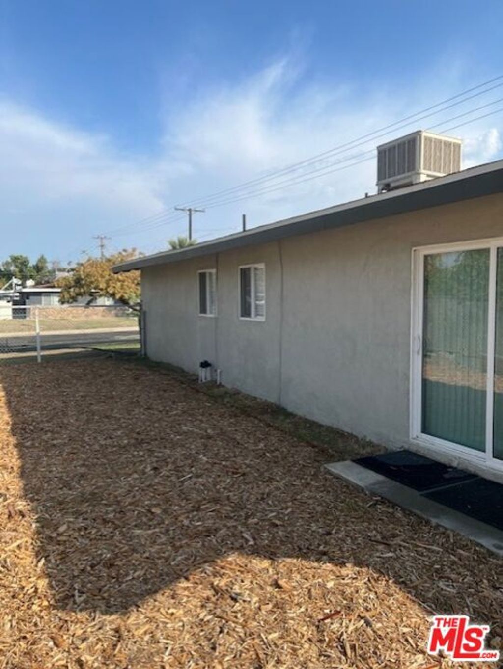 Photo of 1909 Albany St St, Delano, CA 93215 (MLS # 25623479)