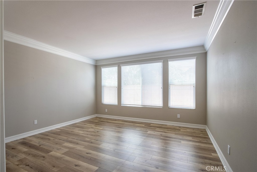 45118 Riverstone Court