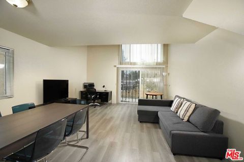 936 E Fairway Drive 23 Colton CA 92324