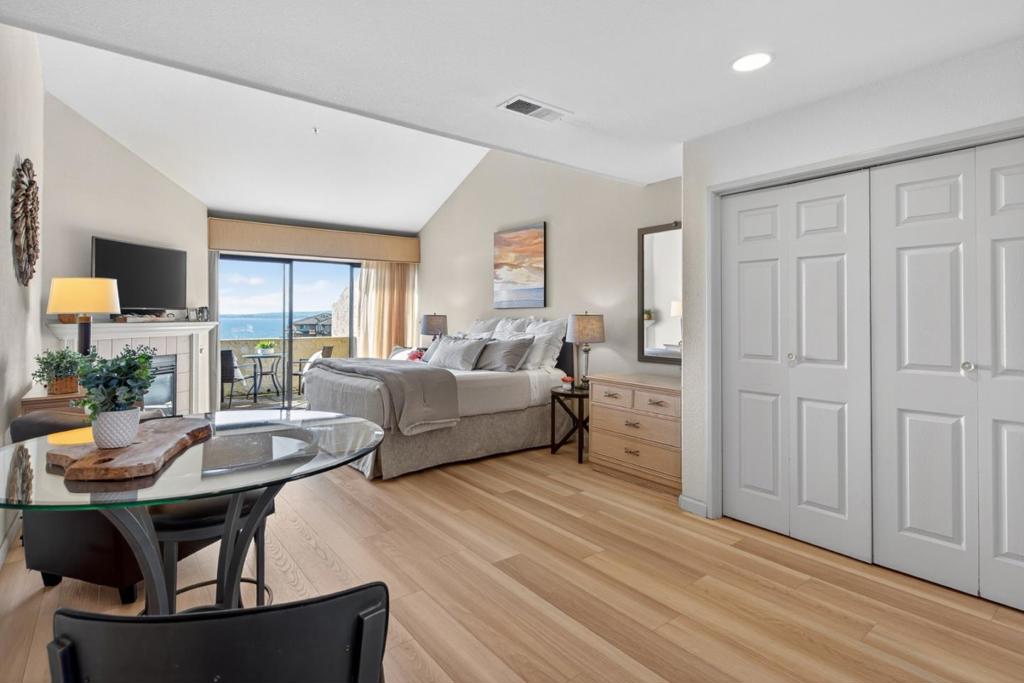 302 Seascape Resort Drive, Aptos CA 95003