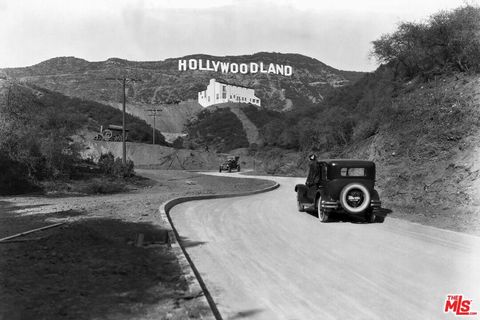 Photo of 2882 Belden Drive, Los Angeles, CA 90068 (MLS # 26670439)