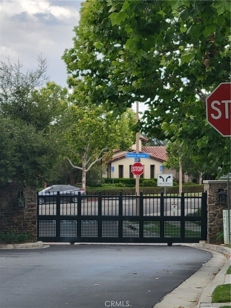 26807 Cottonwood Court