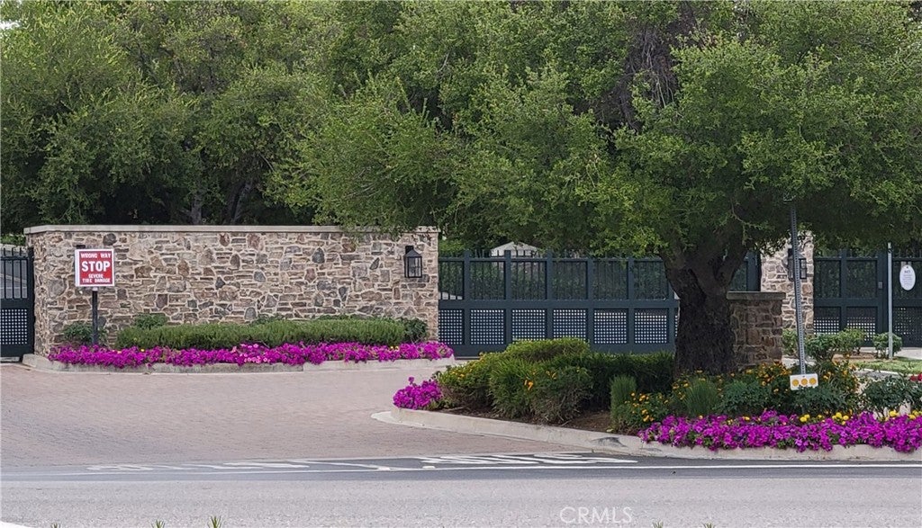 26807 Cottonwood Court