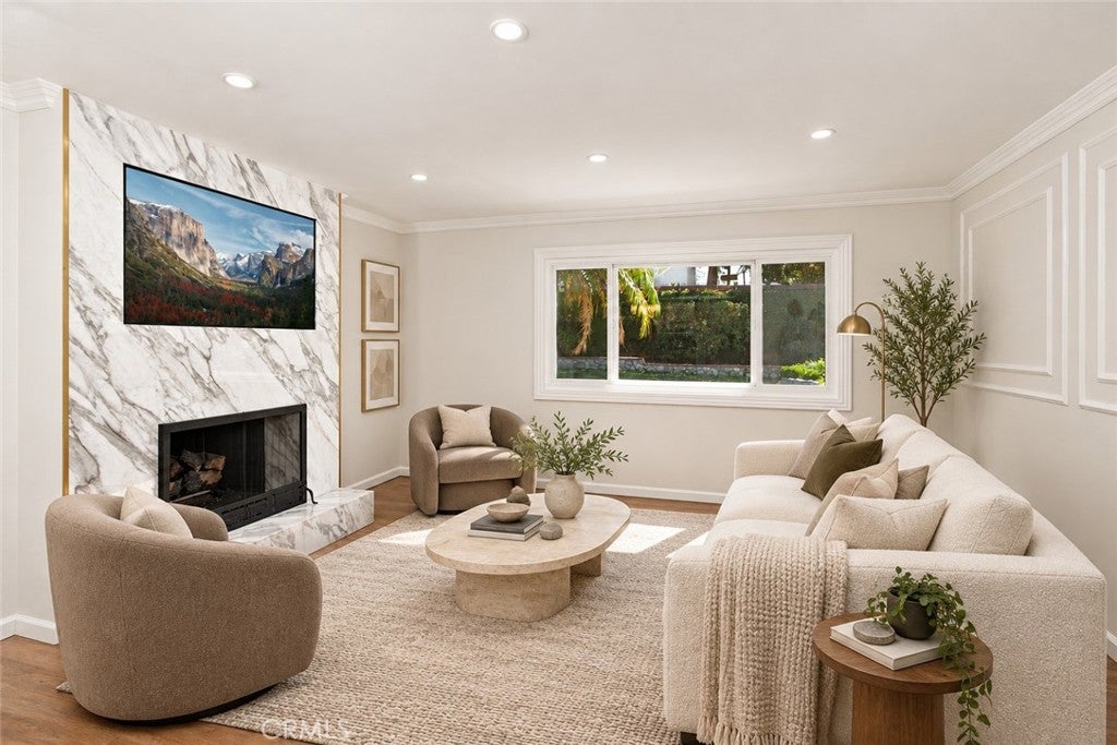 1159 Oak Knoll Terrace