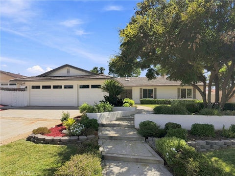 Photo of 1159 Oak Knoll Terrace, La Verne, CA 91750 (MLS # BB26197306)