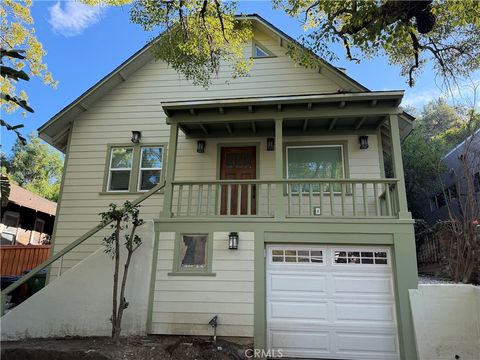 5850 Burwood Avenue Los Angeles CA 90042