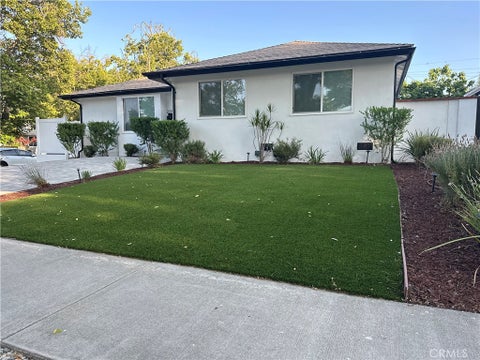Photo of 22700 Criswell Street, West Hills, CA 91307 (MLS # SR26227254)