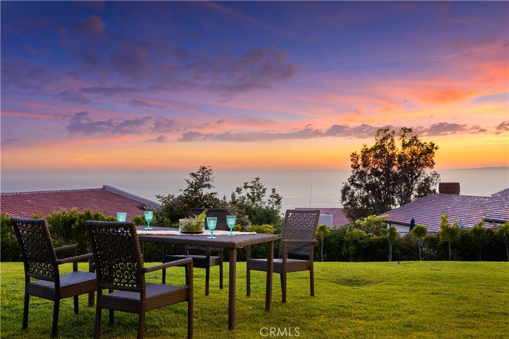 Palos Verdes Estates, California, 90274, United States, 4 Bedrooms Bedrooms, ,3 BathroomsBathrooms,Residential,Active,2038603