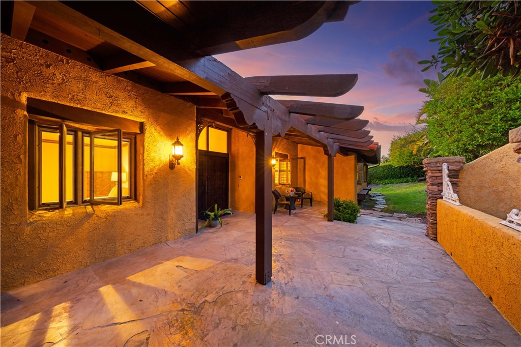 Palos Verdes Estates, California, 90274, United States, 4 Bedrooms Bedrooms, ,3 BathroomsBathrooms,Residential,Active,2038603