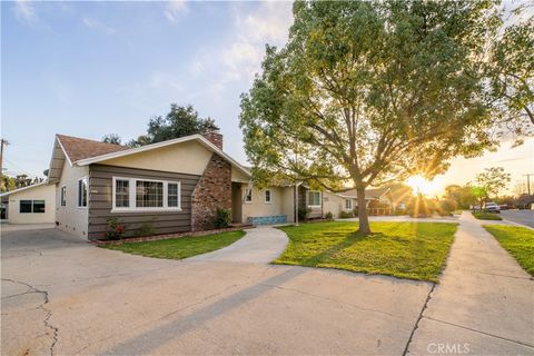 220 E 4th San Dimas CA 91773