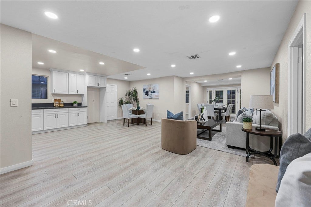 829 Foxworth
