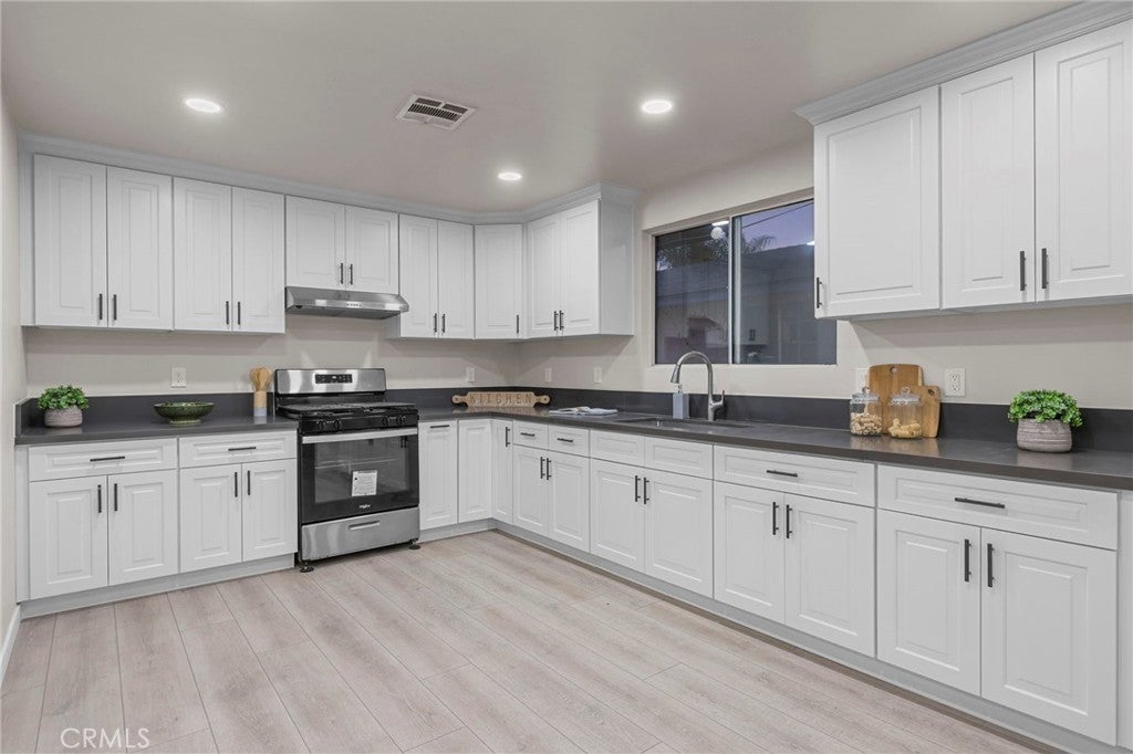 829 Foxworth