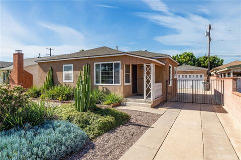 15243 Casimir Avenue Gardena CA 90249