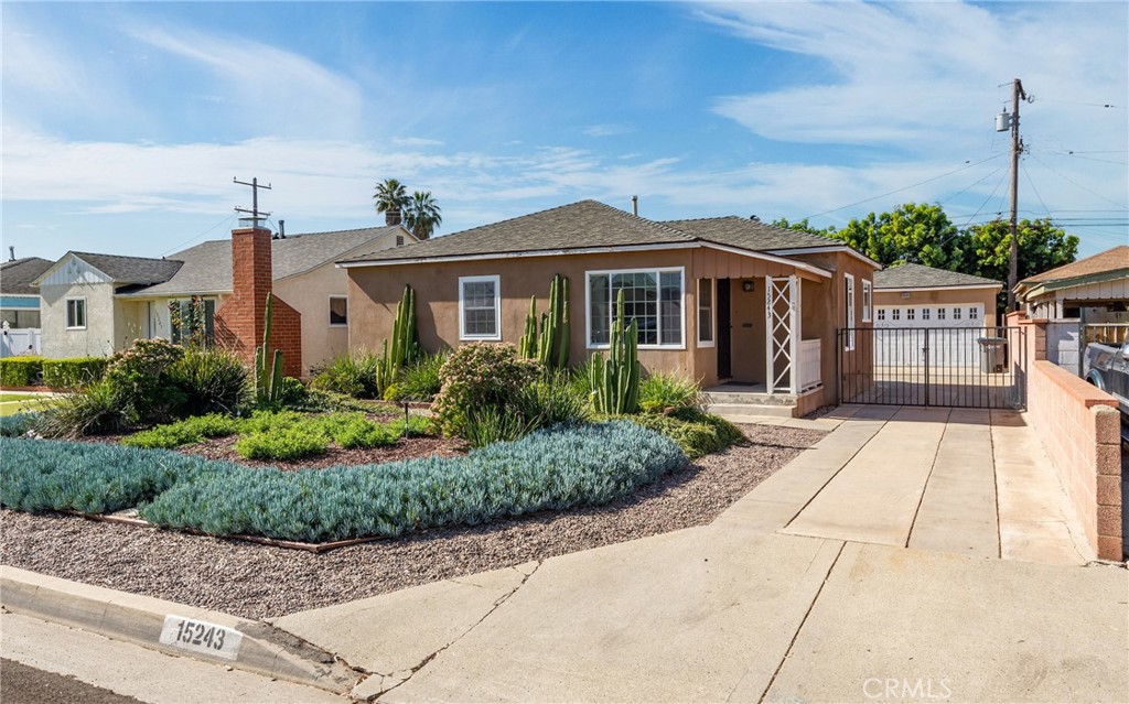 15243 Casimir Avenue