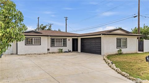 Photo of 726 W Franklin AVE, Pomona, CA 91766 (MLS # OC26098194)