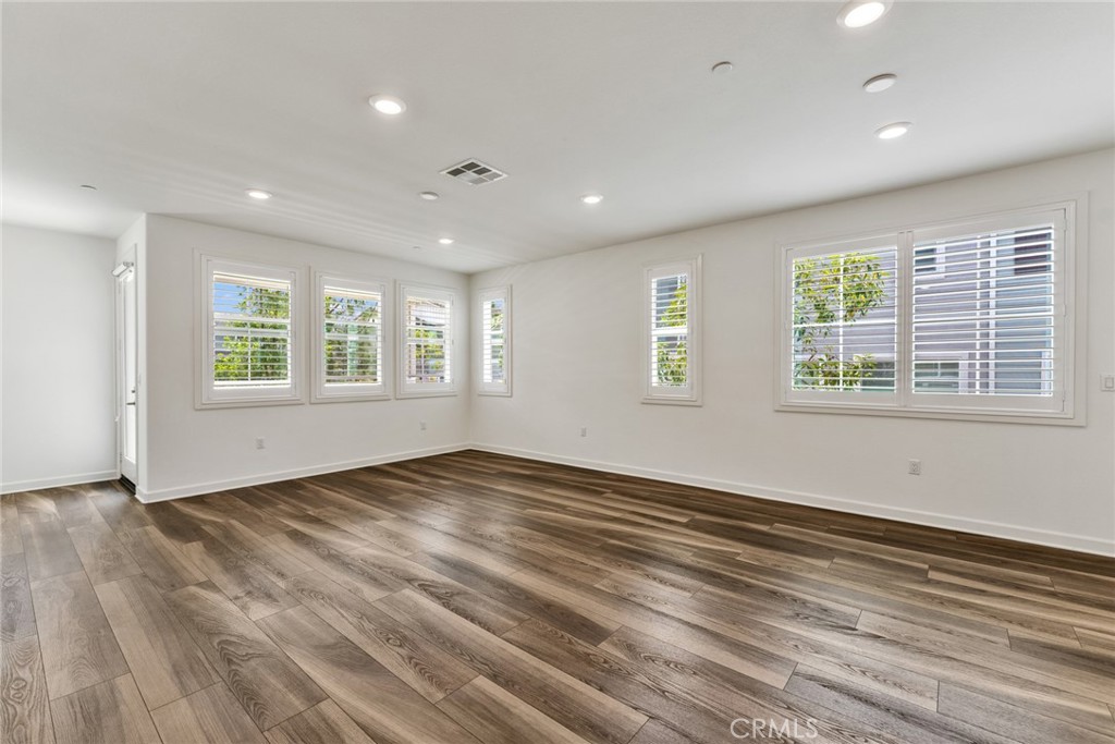 4316 Canyon Coral Ln