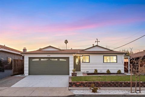 Photo of 4789 Calaveras Avenue, Fremont, CA 94538 (MLS # ML82041349)