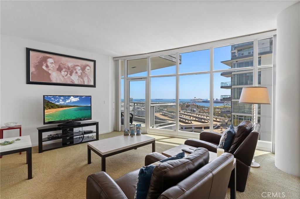 400 W Ocean Boulevard 1202