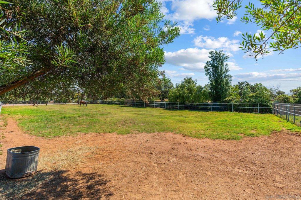 Ramona - Residential