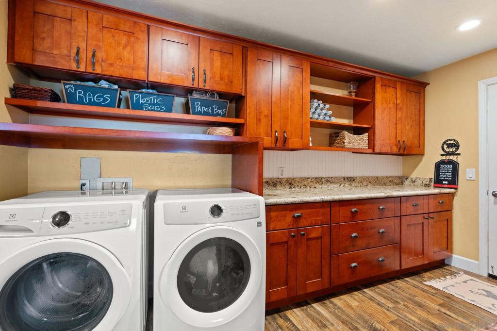 Ramona - Residential