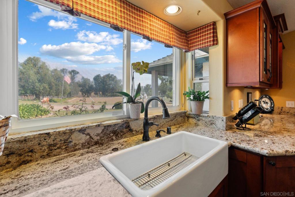 Ramona - Residential