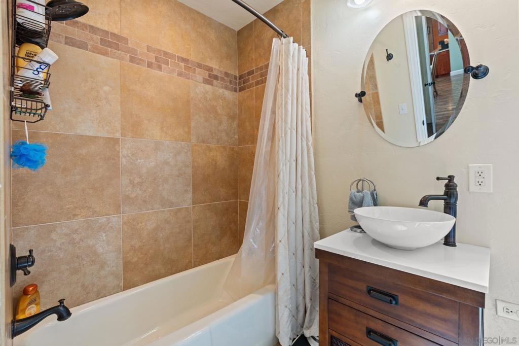 Ramona - Residential