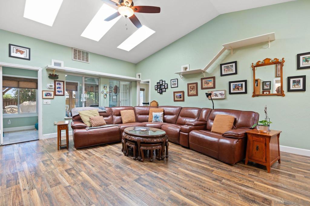 Ramona - Residential