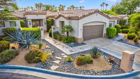 Photo of 4 Milano Circle, Palm Desert, CA 92211 (MLS # 219135727DA)