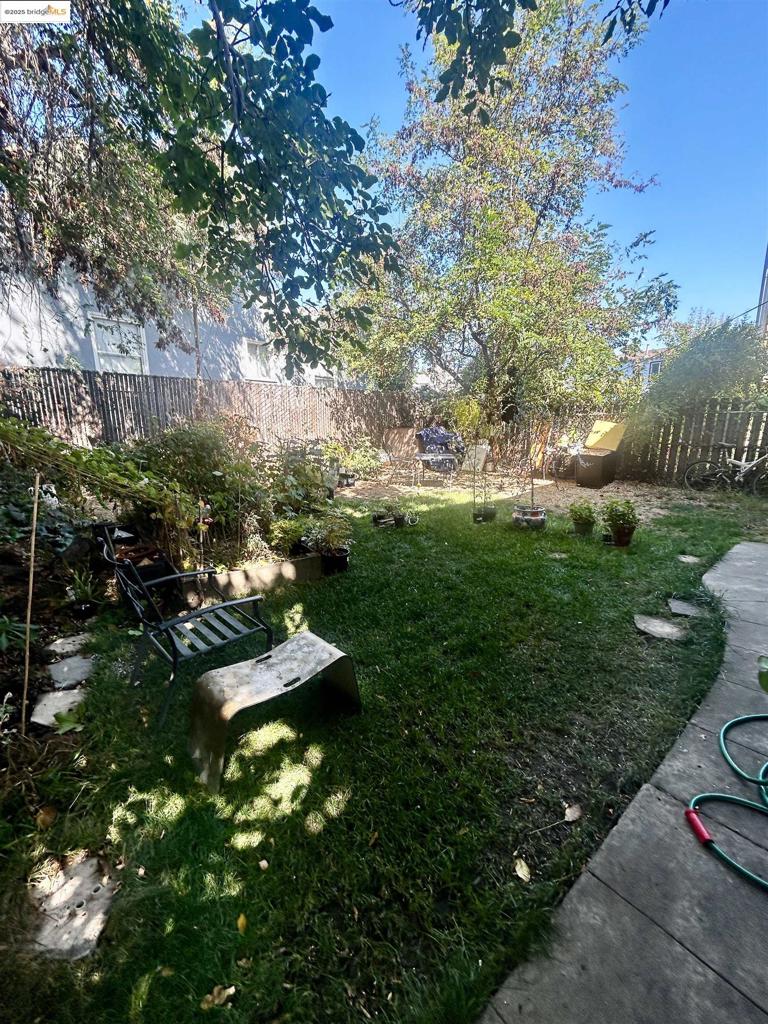 FRUITVALE - Residential Income