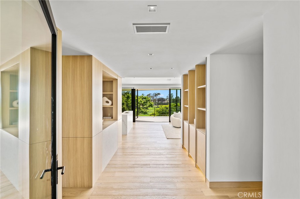 1075 Granville Drive