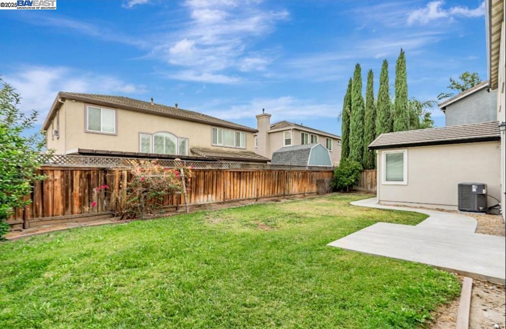 MOSS LANDING - Residential