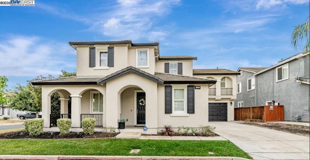 MOSS LANDING - Residential