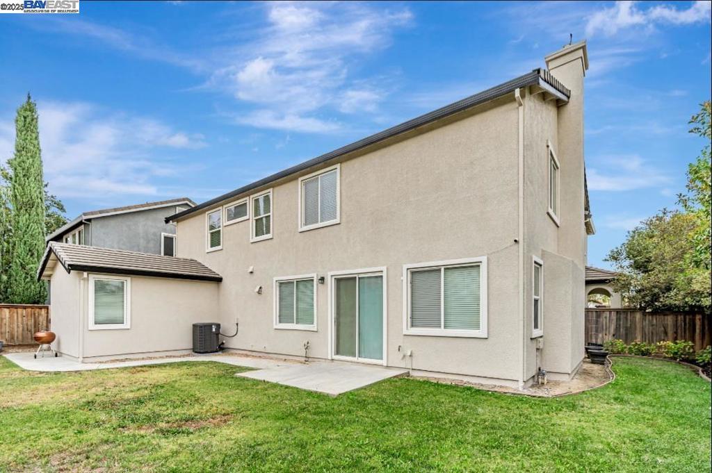 MOSS LANDING - Residential