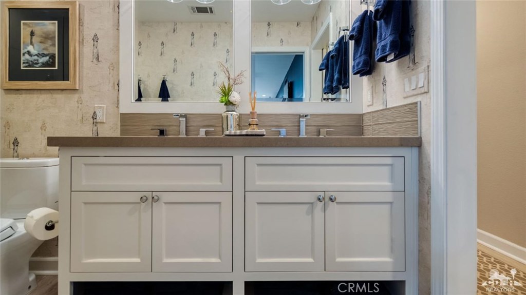 The Lakes Country Cl - Residential